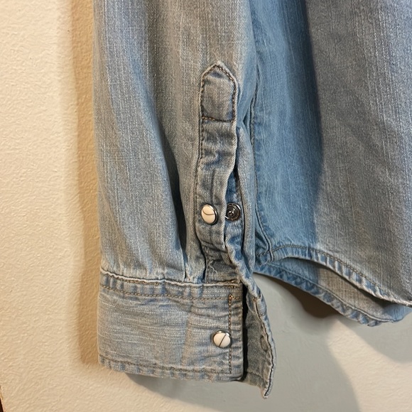 Denim button up shirt - Picture 3 of 5